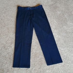 Mens Haggar dress pants 34x32. Navy blue
